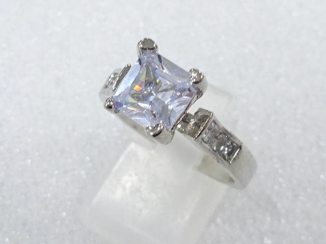 Japanese Kimono / Antique Accessories Metal